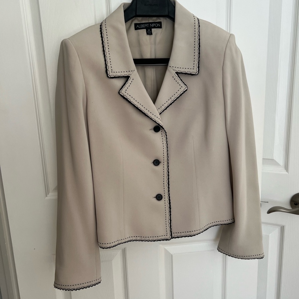 Albert Nipon Cream Blazer with Black Accents